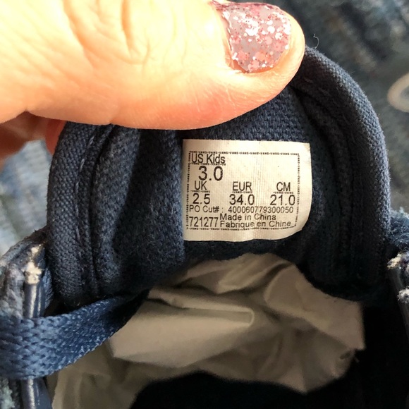 Blue Suede and Canvas Old Skool Vans - Picture 5 of 5